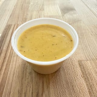 Queso 4oz